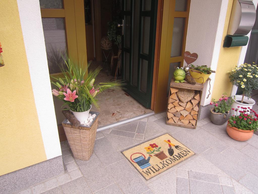 Fruehstueckspension Kibler St. Georgen im Attergau Zewnętrze zdjęcie
